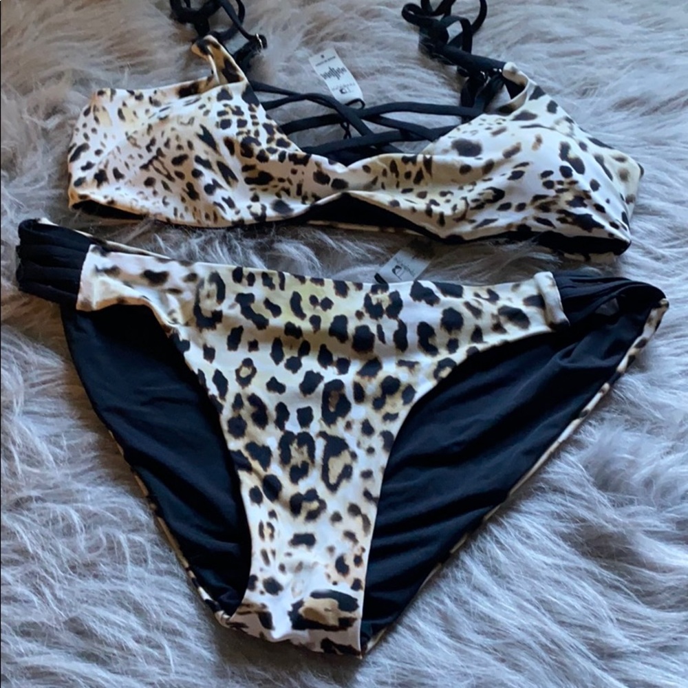 Bathing suit